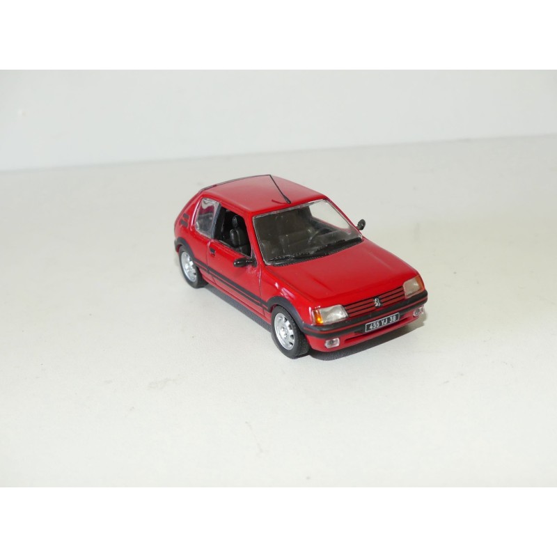 Peugeot Gti L Rouge Norev Sans Boite De Reference