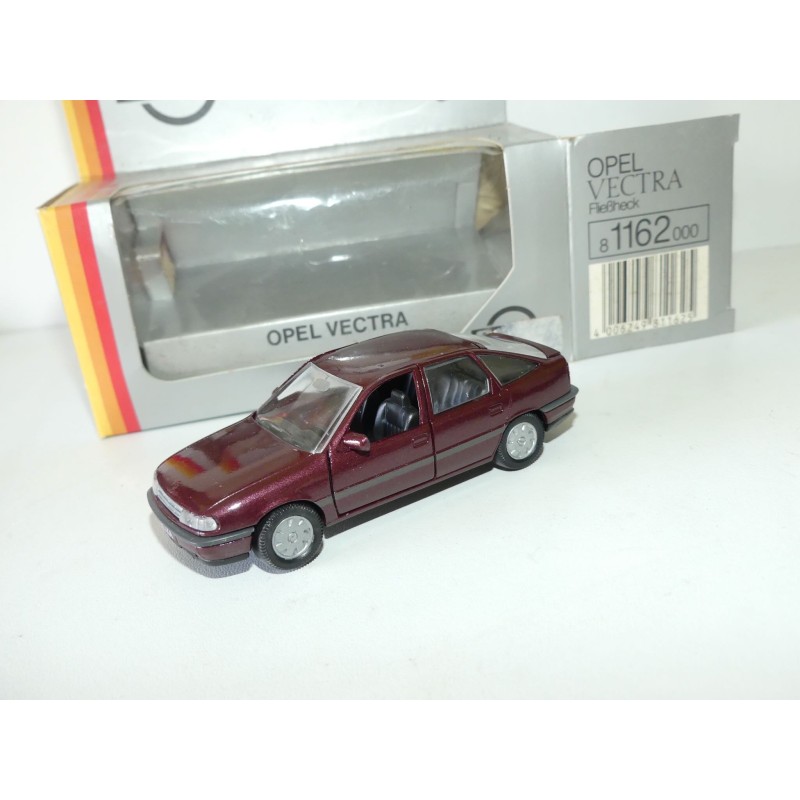 OPEL VECTRA A 5 Portes Bordeaux GAMA 1:43