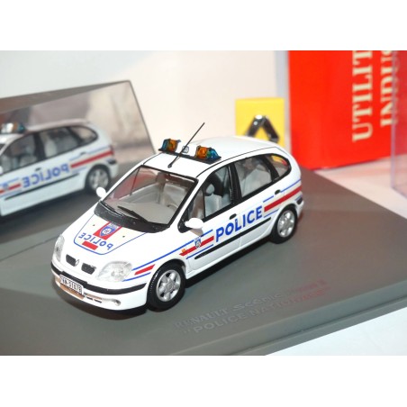 RENAULT SCENIC I PHase 2 POLICE NATIONALE UNIVERSAL HOBBIES 1:43