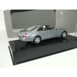 MERCEDES CLASSE S W221 Gris AUTOART 1:43 imperfection