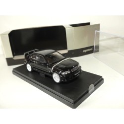 BMW M3 GTR STREET VERSION Noir toit Carbone KYOSHO 1:43