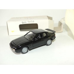 PORSCHE 944 TURBO Noir NZG...