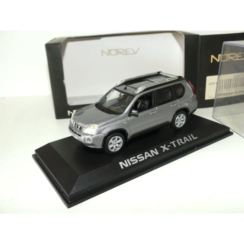 NISSAN X-TRAIL 2007 Gris NOREV 1:43