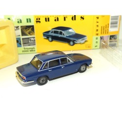 TRIUMPH 2000 Bleu VANGUARDS VA08200 1:43 défaut