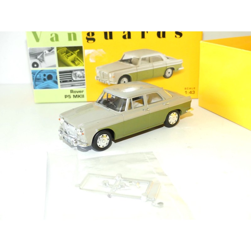 ROVER P5 MKII Vert VANGUARDS VA06900 1:43 