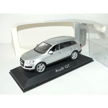 AUDI Q7 I Phase 1 Gris Lichtsilber SCHUCO 1:43