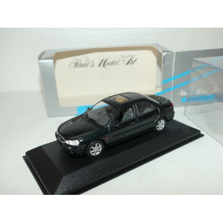 FORD MONDEO I Phase 2 Vert MINICHAMPS 1:43