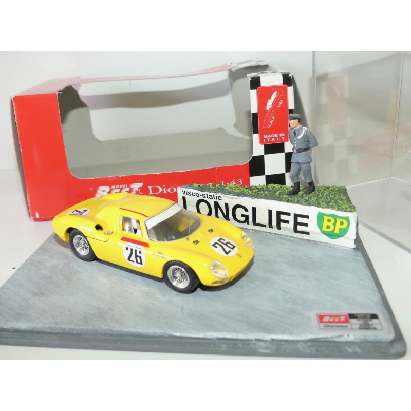 FERRARI 250 LM N°26 LE MANS 1965 BEST 9606 1:43 DIORAMA