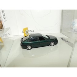 RENAULT LAGUNA I Phase 1 Vert Coffret VITESSE 1:43