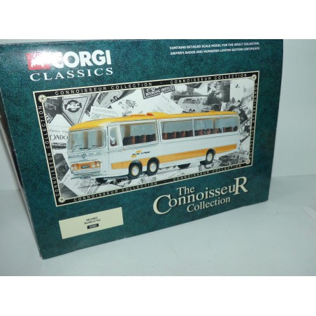 CAR BUS BEDFORD VAL PLAXTON SELNEC EXPRESS CORGI 35303 1:50