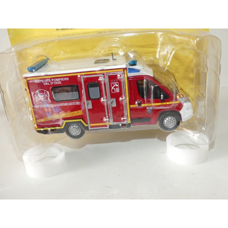 FIAT DUCATO VSAB TIB SP du Val d'Oise AMBULANCE POMPIERS IXO PRESSE N°08 1:43 blister