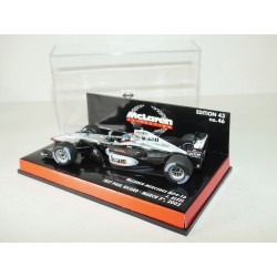 McLAREN MERCEDES MP4-16 GP 2002 TEST PAUL RICARD J. ALESI MINICHAMPS 1:43