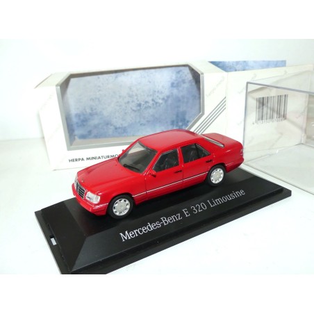 MERCEDES CLASSE E 320 LIMOUSINE W124 Rouge HERPA 1:43