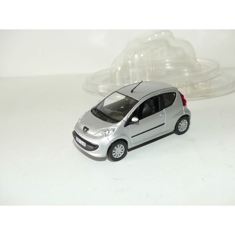 PEUGEOT 107 Gris NOREV 1:43 sous coque