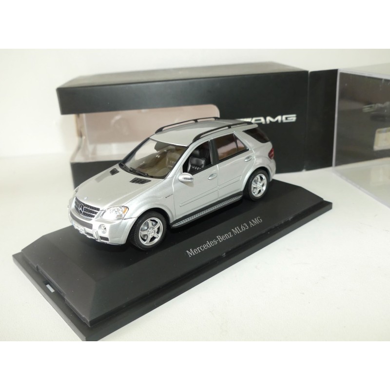 MERCEDES CLASSE M ML 63 AMG TYPE 164 Gris MINICHAMPS 1:43