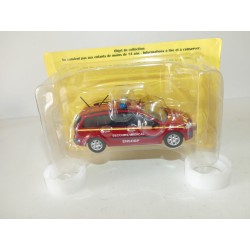 RENAULT MEGANE BREAK II SECOURS MEDICAL POMPIERS IXO PRESSE N°38 1:43 blister