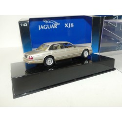 JAGUAR XJ8 Beige AUTOART 53573 1:43