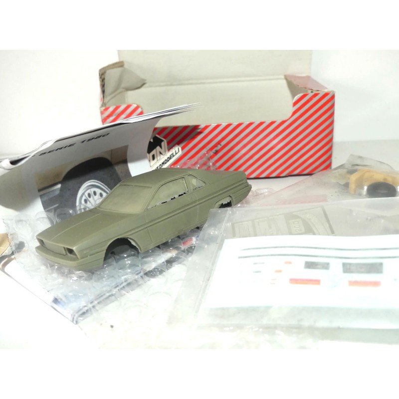 LANCIA GAMMA COUPE II 1980 KIT Non Monté TRON 1:43 