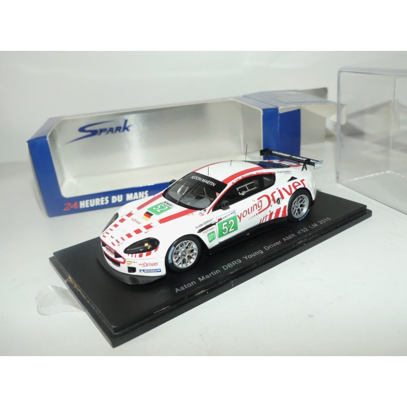 ASTON MARTIN DBR9 N°52 LE MANS 2010 SPARK S2573 1:43 