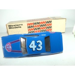 DODGE N°43 NASCAR STP KIT Monté JOHN DAY 1:43