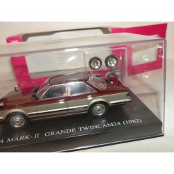 TOYOTA MARK II GRANDE TWINCAM24 1982 Marron DISM 1:43