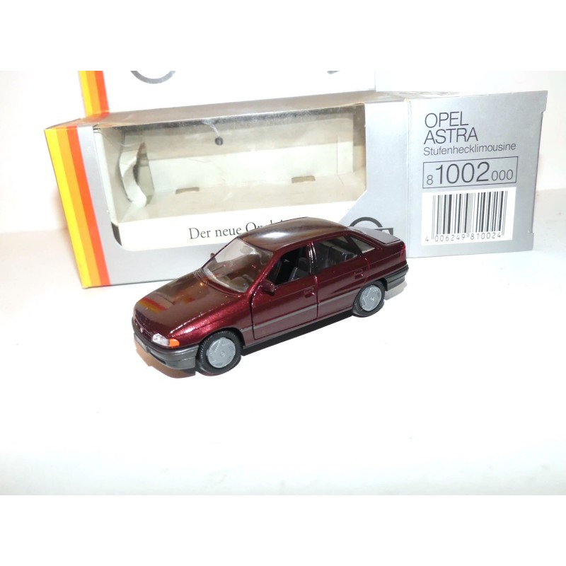 OPEL ASTRA F Bordeaux GAMA 1002 1:43