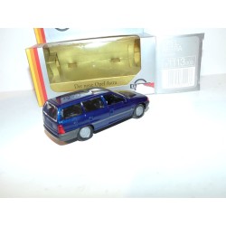 OPEL ASTRA CARAVAN F Bleu GAMA 1113 1:43