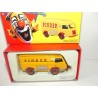 RENAULT 1000 Kg CIRQUE PINDER CORGI 70528 1:43