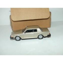 VOLVO 262 C BERTONE 1981 Beige KIT Monté ESDO 1:43