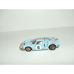 FORD GT 40 N°6 LE MANS 1969 BANG 1:43 imperfection Sans Boite