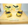 RENAULT CLIO SUPER 1600 et CUP PRESENTATION PARIS 2002 COFFRET UNIVERSAL HOBBIES 1:43 imperfection