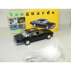 DAIMLER SOVEREIGN Bleu Marine VANGUARDS VA08800 1:43