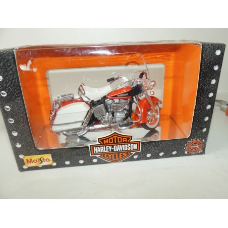 MOTO HARLEY DAVIDSON FLH ELECTRA GLIDE 1968 MAISTO 1:18