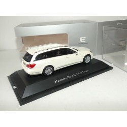 MERCEDES CLASSE E BREAK S212 ELEGANCE Blanc KYOSHO 1:43