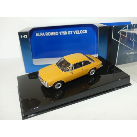 ALFA ROMEO 1750 GT VELOCE Orange Giallo Ocra AUTOART 1:43