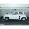 RENAULT 5 TURBO Alll White UNIVERSAL HOBBIES 4547 1:18