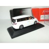 NISSAN ELYSION AERO VERSION 2005 Blanc  J-COLLECTION JC075 1:43