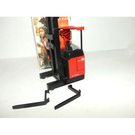 BT REFLEX REACH TRUCK JOAL 274 1:25