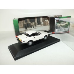 TRIUMPH TR7 Blanc VANGUARDS VA10502 1:43