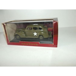 PACKARD SUPER 8 1940 TAXI REXTOYS 1:43