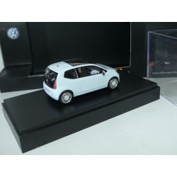 VW UP 2 Portes Blanc  SCHUCO 1:43