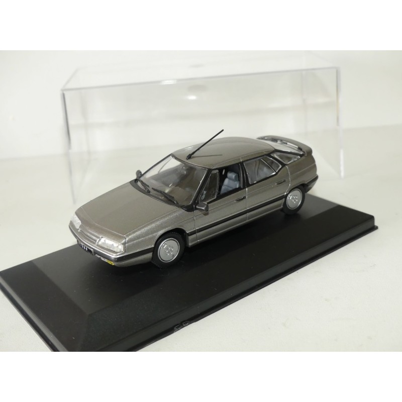 CITROEN XM 2 Litres Injection 1989 UNIVERSAL HOBBIES 1:43