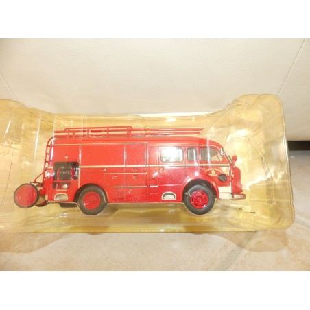 CAMION POMPIERS NÂ°038 SAVIEM JL25 FPT XO PRESSE 1:43