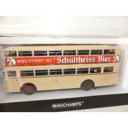 AUTOBUS DE BERLIN DOUBLE ETAGE BUSSING D2U SCHULTHEISS BIER MINICHAMPS 1:43