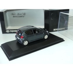 TOYOTA AYGO I PHASE 1 5 Porte 2005 Gris MINICHAMPS 1:43