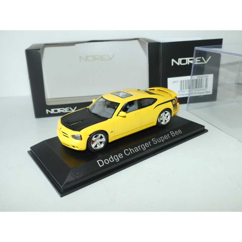 DODGE CHARGER SRT8 SUPER BEE 2006 Jaune et Noir NOREV 1:43