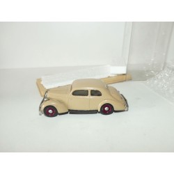 HOTCHKISS COACH 1939 Beige KIT ELIGOR 1015 1:43