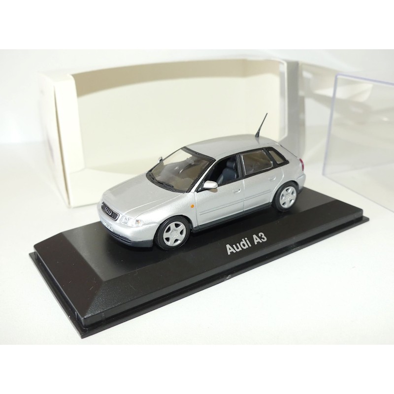 AUDI A3 8L Phase 1 5 Portes Gris Clair MINICHAMPS 1:43