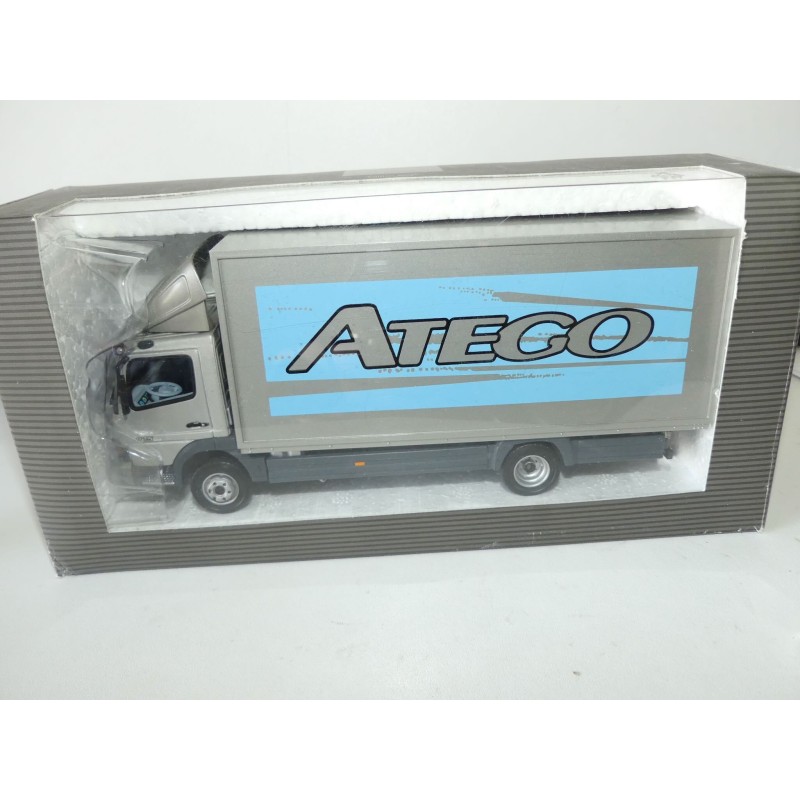 CAMION MERCEDES ATEGO 815 MINICHAMPS 1:43