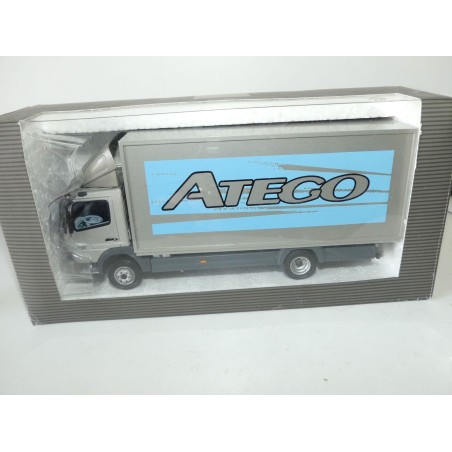 CAMION MERCEDES ATEGO 815 MINICHAMPS 1:43